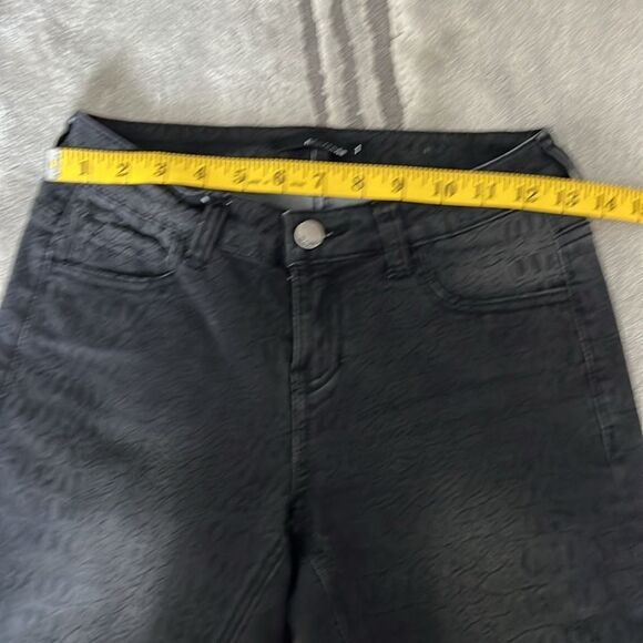 Mind Code Women’s Snake Print Black Skinny Pants - Picture 8 of 9